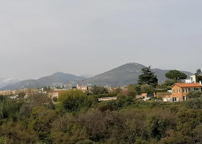 Anoe Guest house Nice